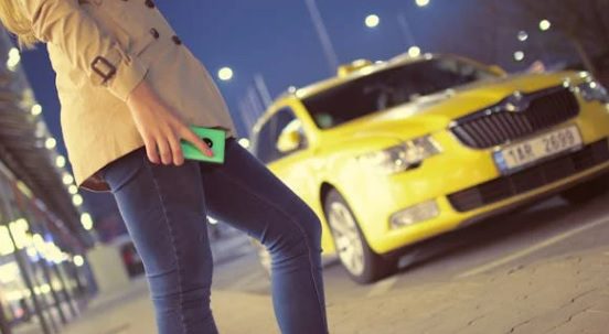 BẢNG GIÁ ĐẶT XE TAXI SÂN BAY NỘI BÀI GIÁ RẺ 160K 8 BẢNG GIÁ ĐẶT XE TAXI SÂN BAY NỘI BÀI GIÁ RẺ 160K 8